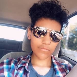 Meet your Posher, Sierra